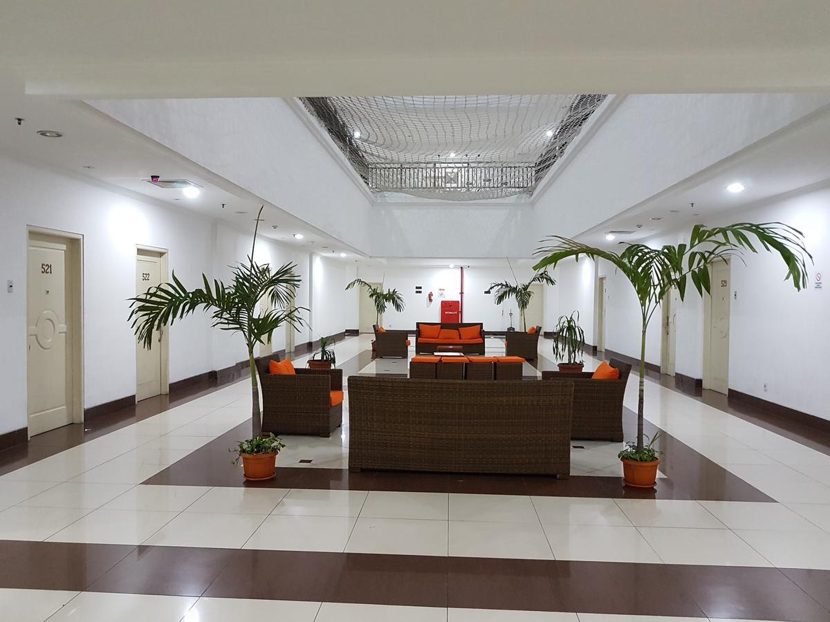 Apartemen Mtc 623 Манадо Екстериор снимка